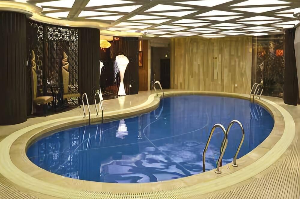 Ramada Yangzhou Baoying Hotell Exteriör bild